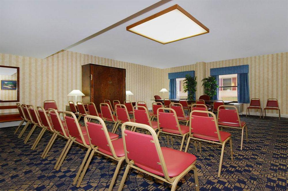 Red Roof Inn & Suites Newnan Luaran gambar