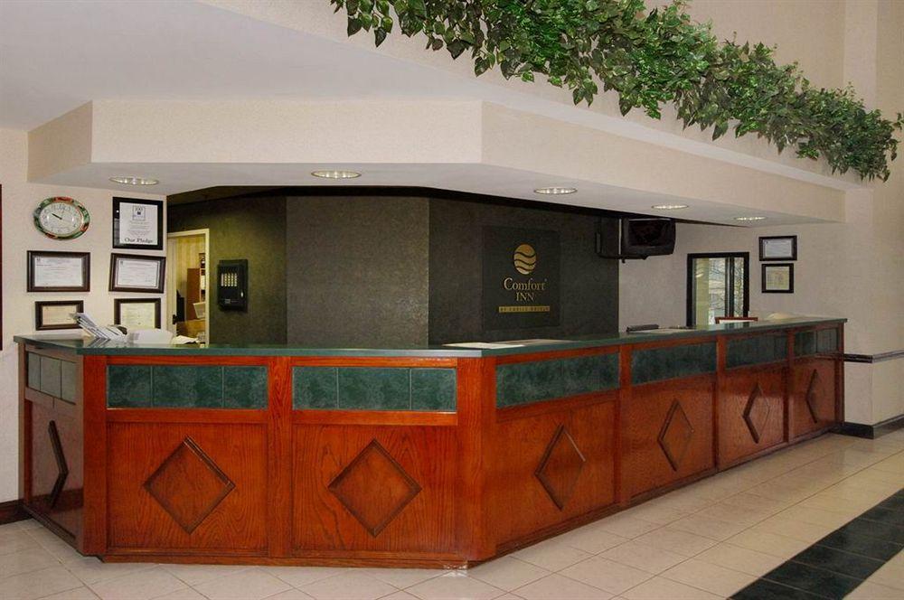 Red Roof Inn & Suites Newnan Luaran gambar