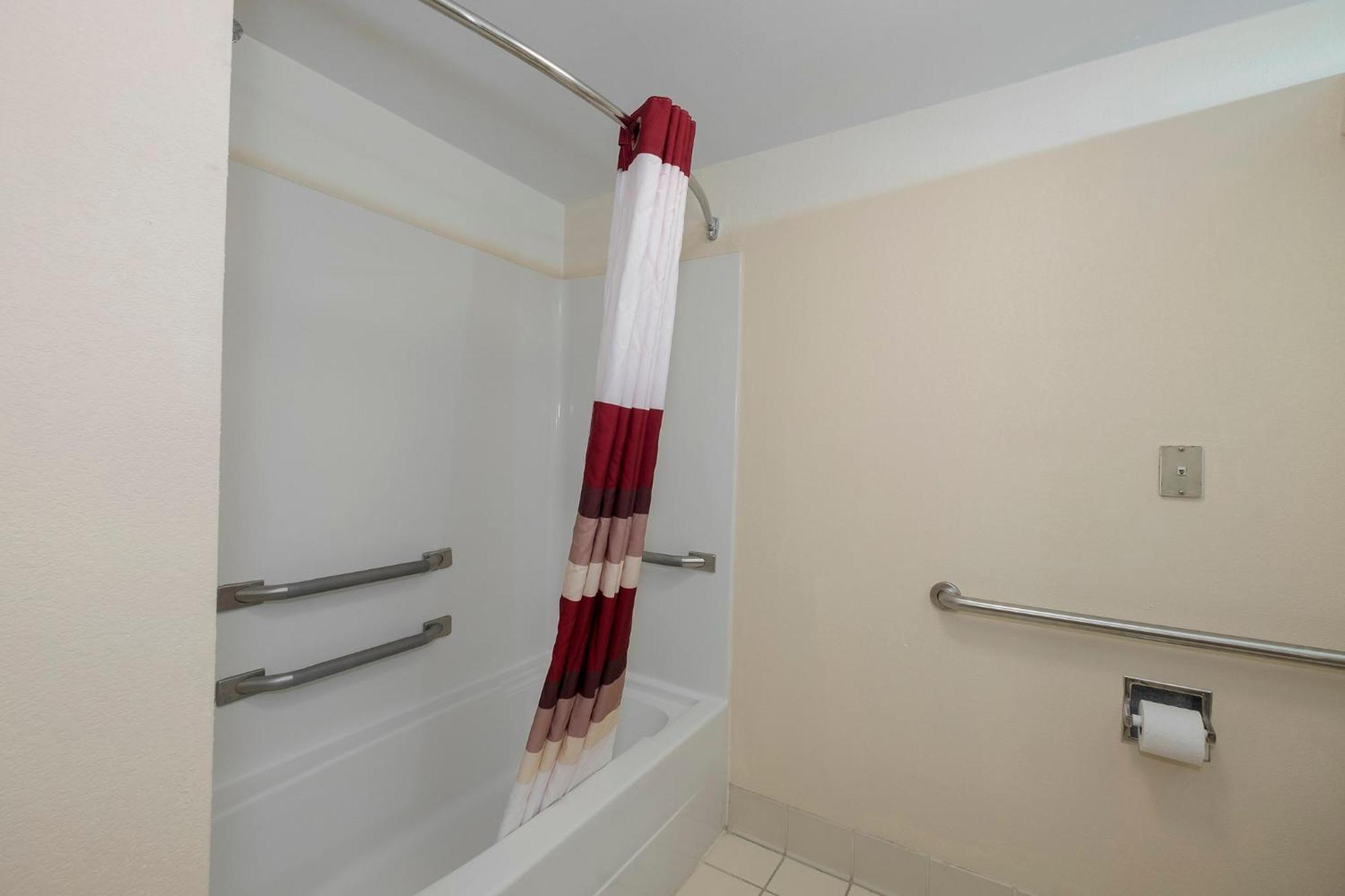 Red Roof Inn & Suites Newnan Luaran gambar