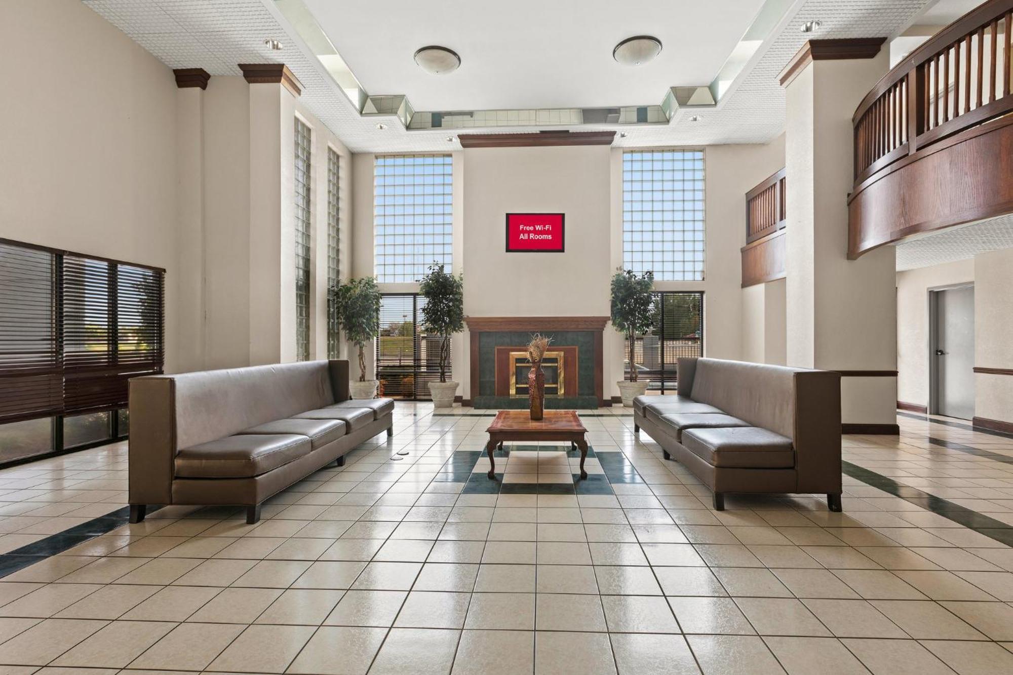 Red Roof Inn & Suites Newnan Luaran gambar