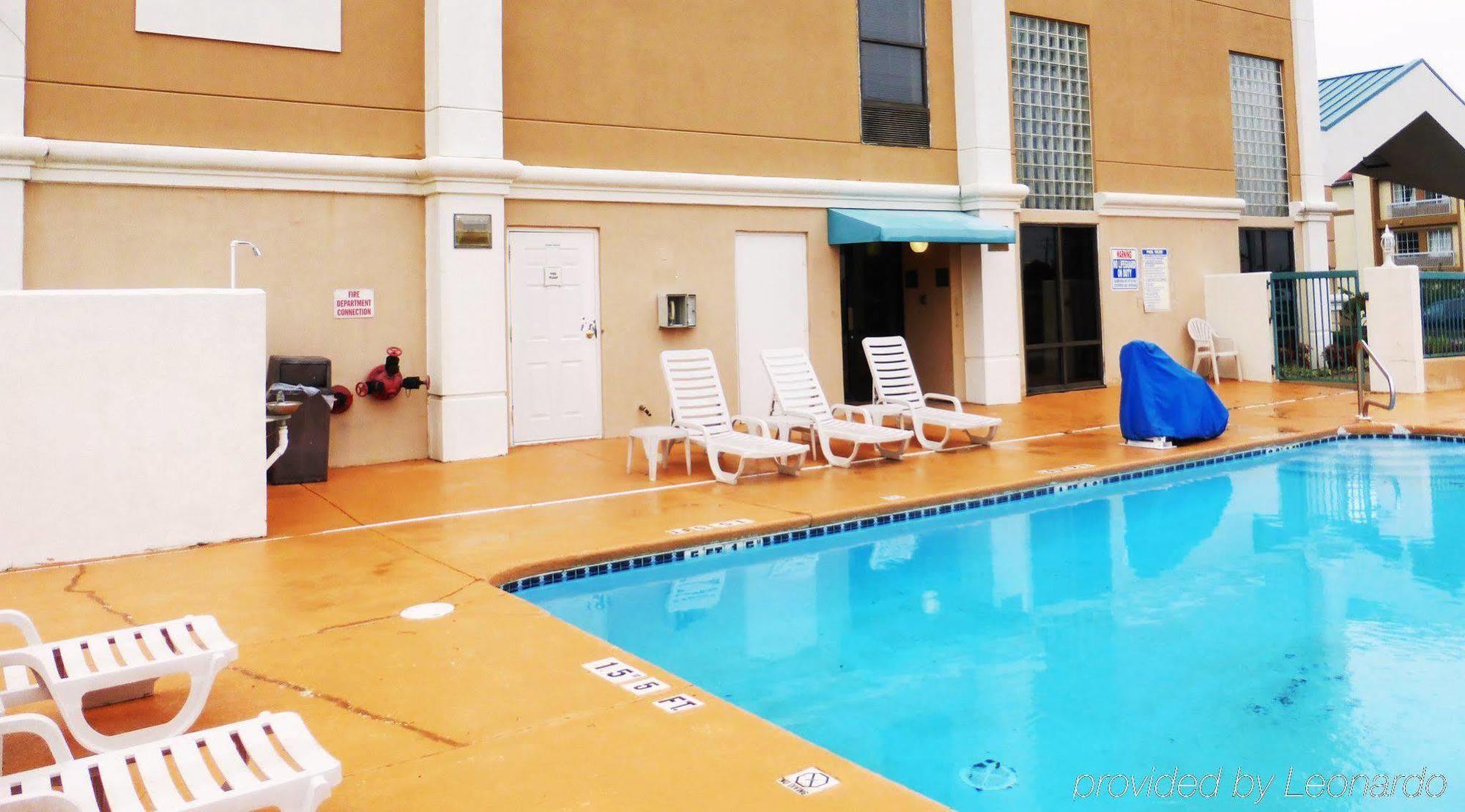 Red Roof Inn & Suites Newnan Luaran gambar