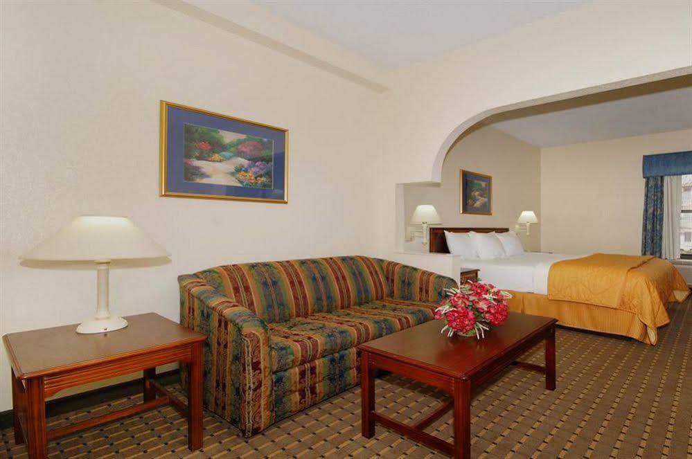 Red Roof Inn & Suites Newnan Luaran gambar